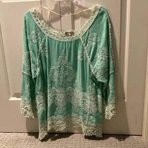 Democracy mint green lace embellished cold shoulder top